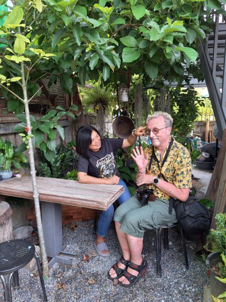 A cafe stop with coffee and good company - lifeonwheel.com