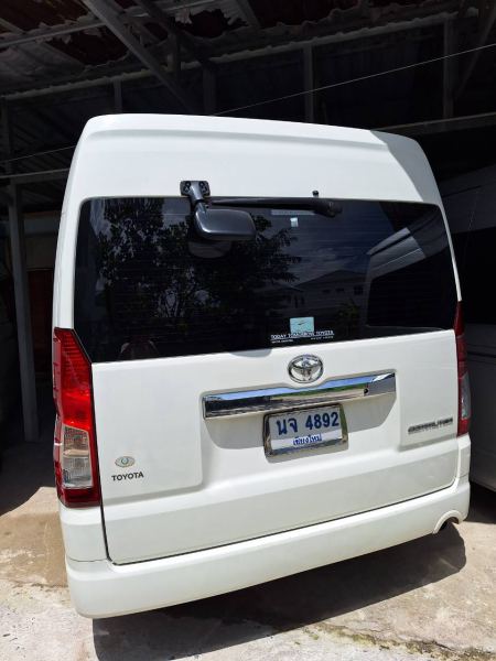 The Toyota van, ready and waiting for the road - lifeonwheel.com