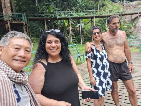 Two couples together at the waterfall crossing - lifeonwheel.com