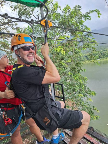 All smiles on the line above the reservoir - lifeonwheel.com