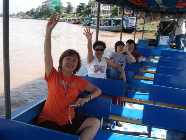 Day 2 Doi Tung to Golden Triangle - lifeonwheel.com